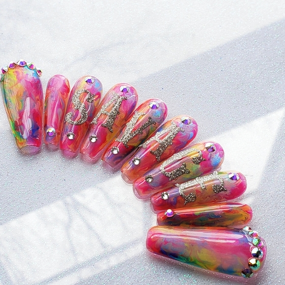 SAVAGE Reusable Fashionable  Press on Nails - Picture 1 of 5